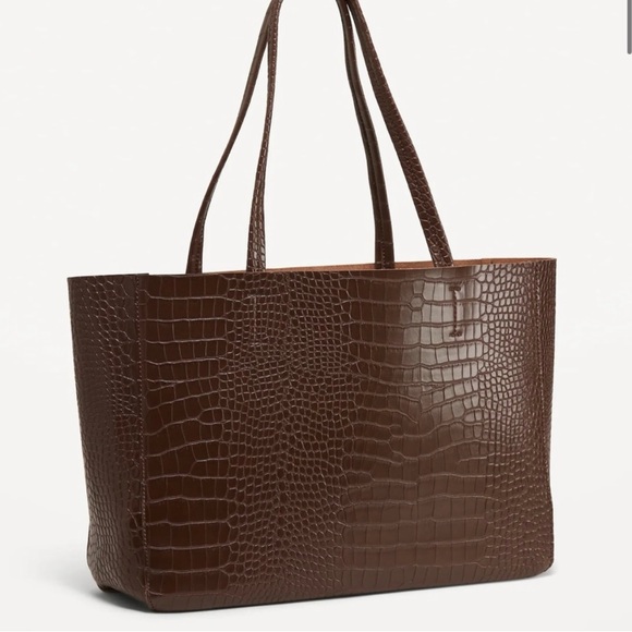 OLD NAVY Faux Leather Tote Bag Color: Espresso - Picture 2 of 6